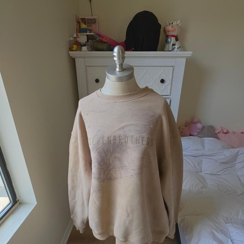 Unbranded Men's Tan and Cream Sweatshirt